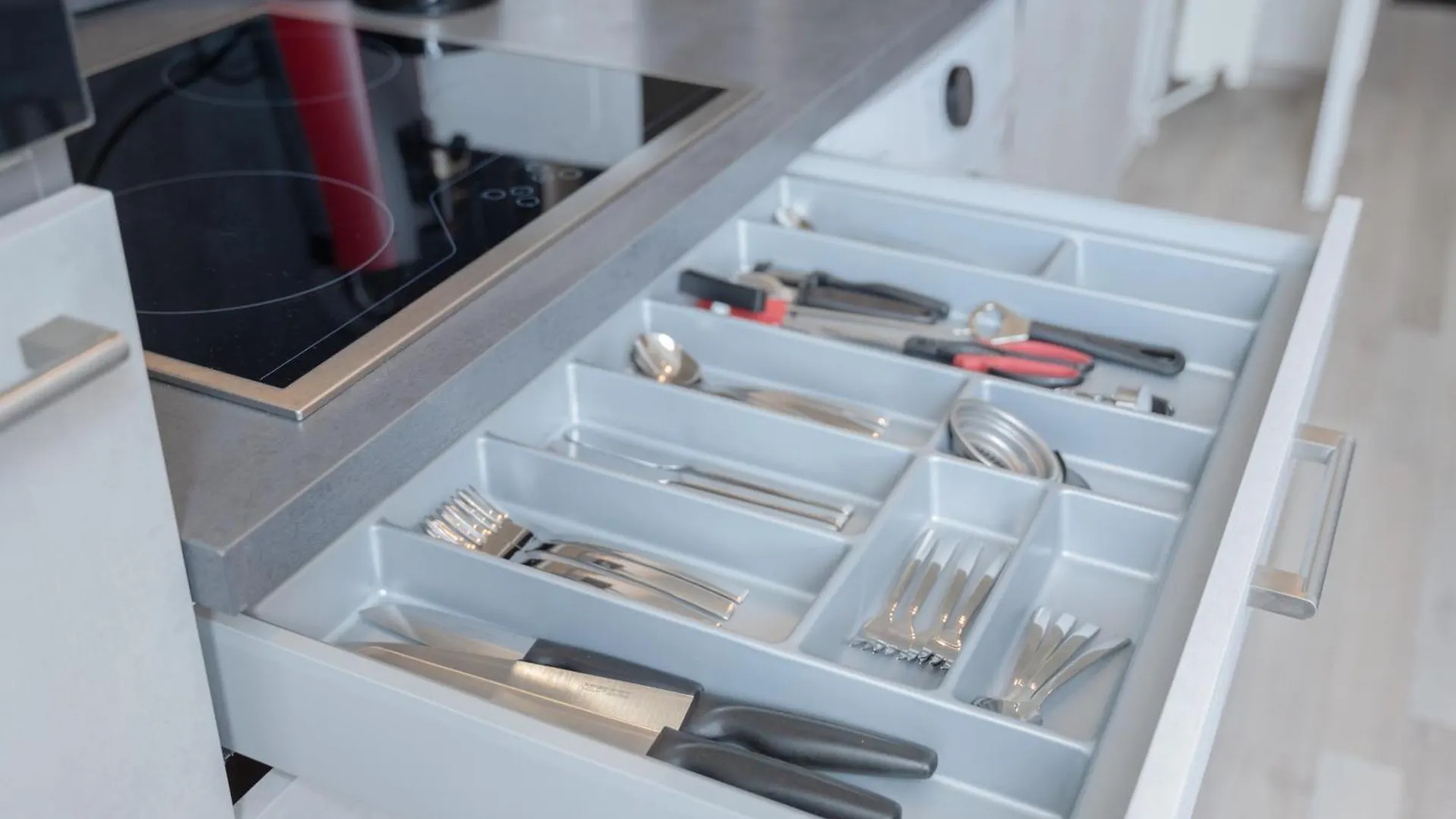 Modernes Apartment In Top Lage Komfortabel Eingerichtet Mit Arbeitsplatz Und Kueche - Geibelsuite 汉诺威